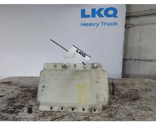 INTERNATIONAL MV WINDSHIELD WASHER RESERVOIR
