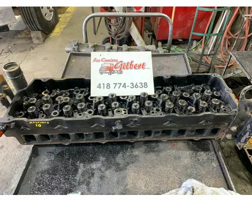 INTERNATIONAL MaxxForce 10 Cylinder Head