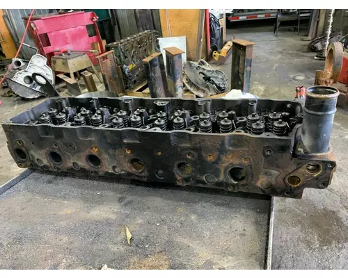 INTERNATIONAL MaxxForce 10 Cylinder Head