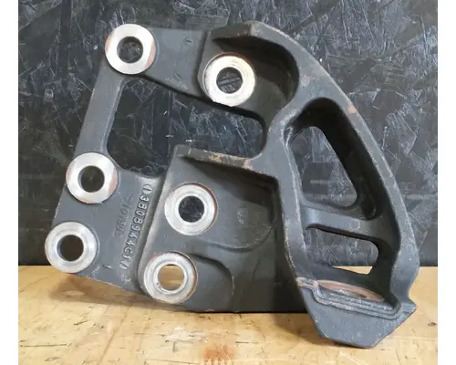 INTERNATIONAL MaxxForce 13 Engine Mounts