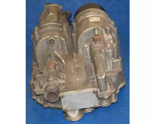 INTERNATIONAL MaxxForce 13 Engine Oil Cooler