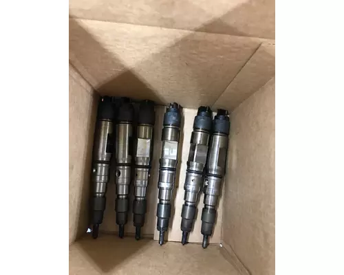 INTERNATIONAL MaxxForce 13 Fuel Injector