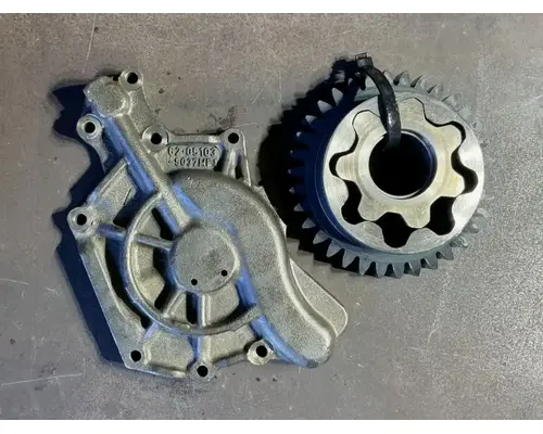 INTERNATIONAL MaxxForce 13 Oil Pump