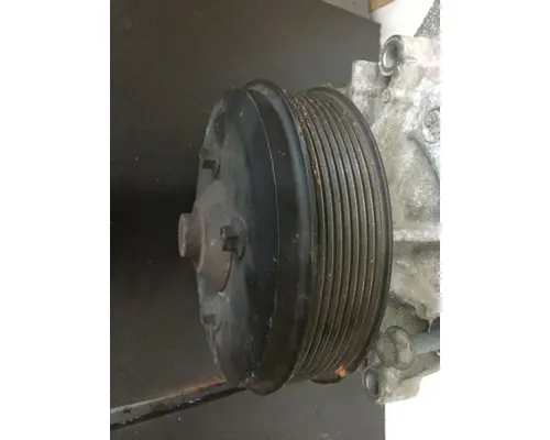 INTERNATIONAL MaxxForce 13 Water Pump