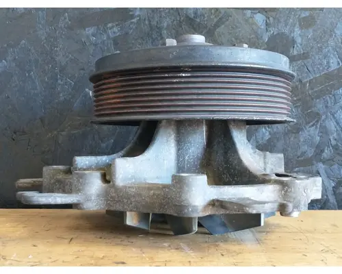 INTERNATIONAL MaxxForce 13 Water Pump