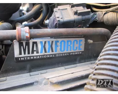 INTERNATIONAL MaxxForce 7 Cylinder Head