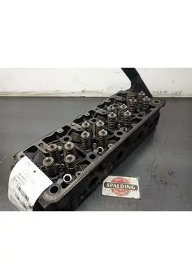 INTERNATIONAL MaxxForce 7 Cylinder Head