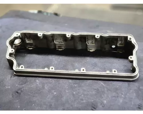 INTERNATIONAL MaxxForce 7 Valve Cover