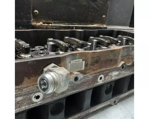 INTERNATIONAL MaxxForce DT Cylinder Head