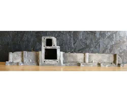 INTERNATIONAL MaxxForce DT Intake Manifold