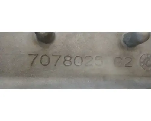 INTERNATIONAL MaxxForce DT Valve Cover