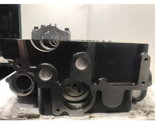 INTERNATIONAL MaxxForce N13 Engine Cylinder Head