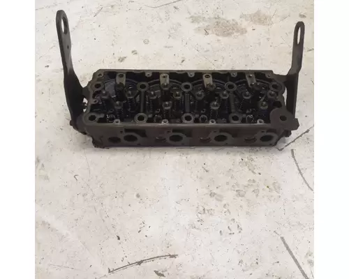 INTERNATIONAL MaxxForce7 Cylinder Head