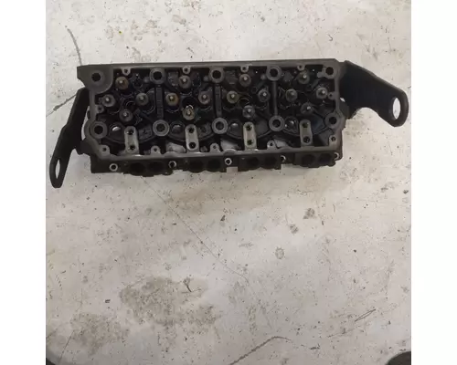 INTERNATIONAL MaxxForce7 Cylinder Head