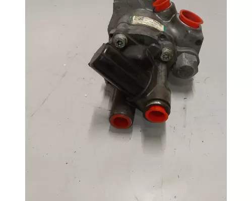 INTERNATIONAL MaxxForce7 Power Steering Pump