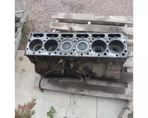 INTERNATIONAL MaxxForceDT Cylinder Block