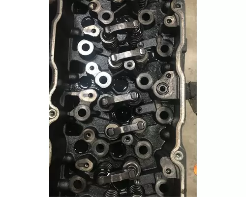 INTERNATIONAL MaxxForceDT Cylinder Head