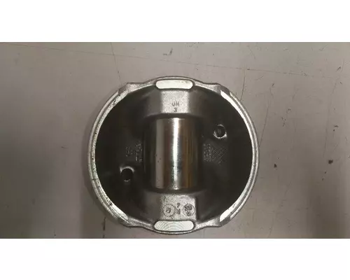 INTERNATIONAL MaxxForceDT Piston