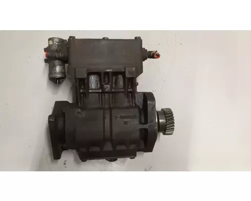 INTERNATIONAL MaxxForceDT Suspension Compressor
