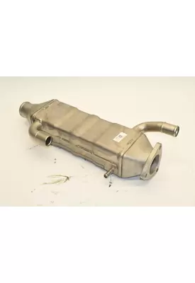 INTERNATIONAL MaxxForce Engine Oil Cooler
