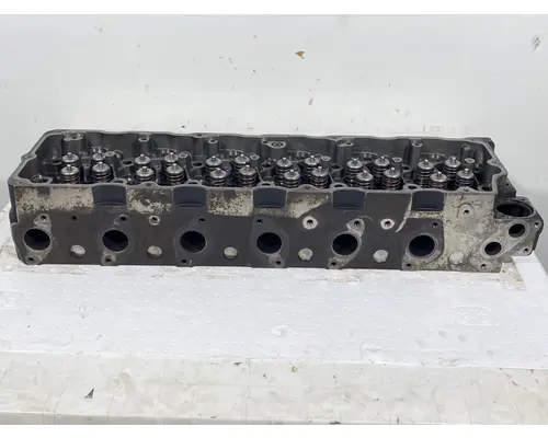INTERNATIONAL Maxxforce 10 Cylinder Head