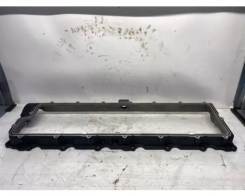 INTERNATIONAL Maxxforce 13 Valve Cover