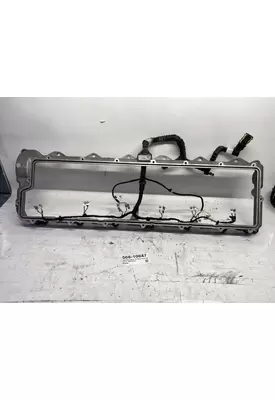 INTERNATIONAL Maxxforce 13 Valve Cover