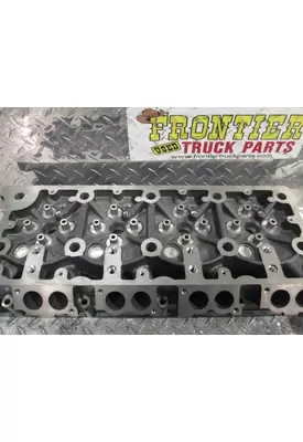INTERNATIONAL Maxxforce 7 Cylinder Head