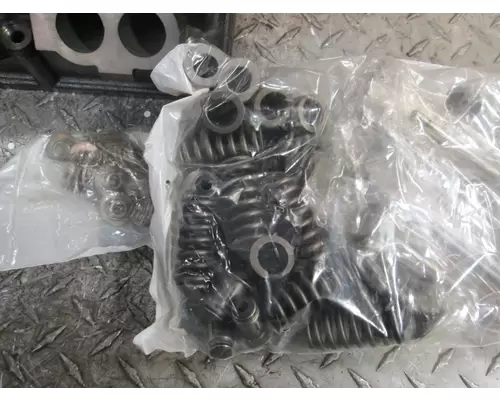 INTERNATIONAL Maxxforce 7 Cylinder Head