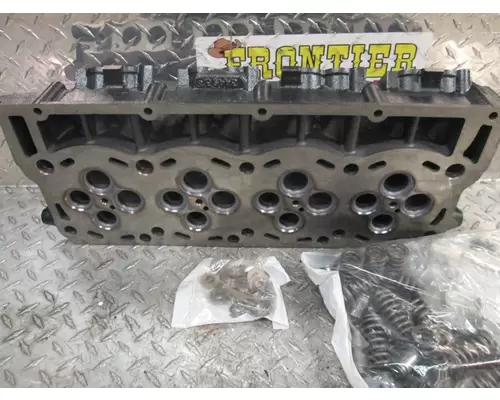 INTERNATIONAL Maxxforce 7 Cylinder Head