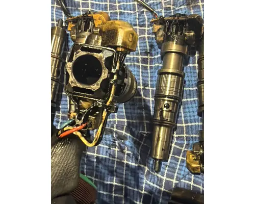 INTERNATIONAL Maxxforce 9 Fuel Injector