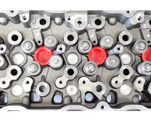 INTERNATIONAL Maxxforce DT Cylinder Head