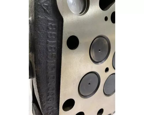 INTERNATIONAL Maxxforce DT Cylinder Head