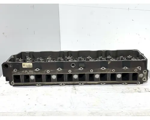 INTERNATIONAL Maxxforce DT Cylinder Head