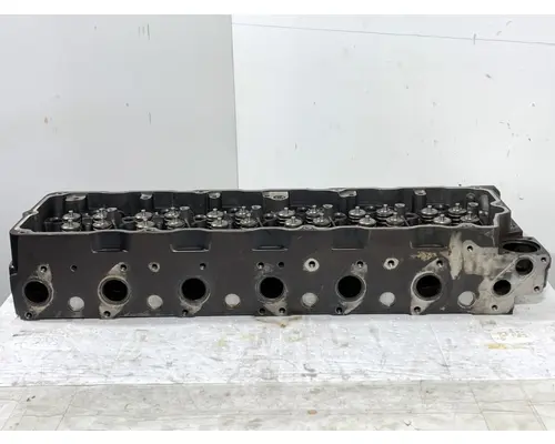 INTERNATIONAL Maxxforce DT Cylinder Head