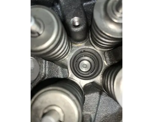 INTERNATIONAL Maxxforce DT Cylinder Head