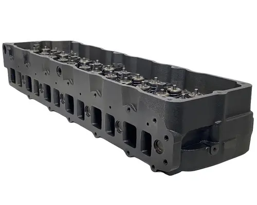 INTERNATIONAL Maxxforce DT Cylinder Head