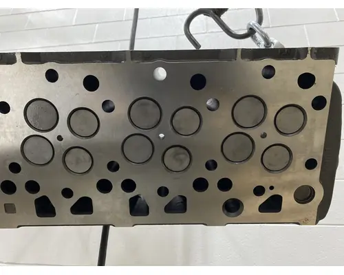 INTERNATIONAL Maxxforce DT Cylinder Head