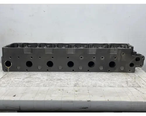 INTERNATIONAL Maxxforce DT Cylinder Head