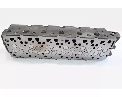 INTERNATIONAL Maxxforce DT Engine Cylinder Head