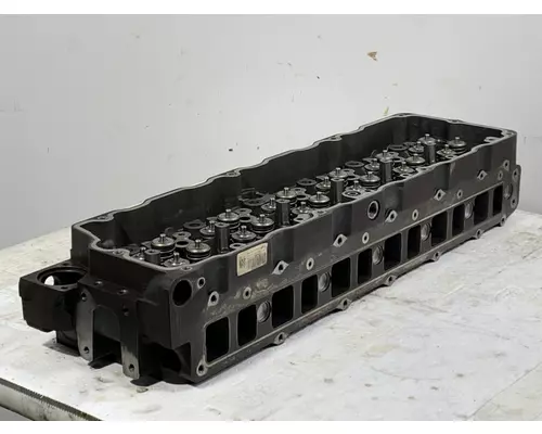 INTERNATIONAL Maxxforce DT Engine Cylinder Head