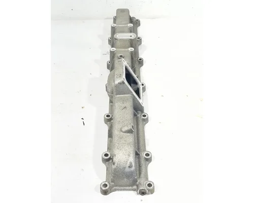INTERNATIONAL Maxxforce DT Intake Manifold