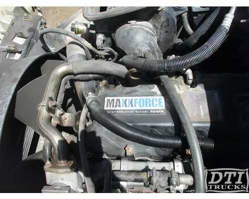 INTERNATIONAL Maxxforce DT Valve Cover