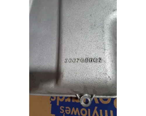 INTERNATIONAL Maxxforce  Valve Cover