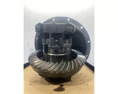 INTERNATIONAL N-190 Differential