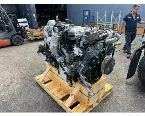 INTERNATIONAL N13 Engine Assembly