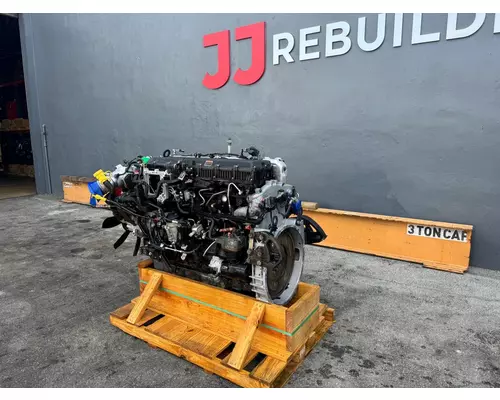 INTERNATIONAL N13 Engine Assembly