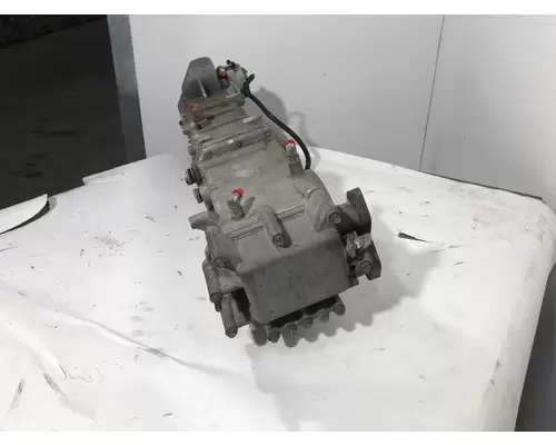INTERNATIONAL N13 Engine Oil Cooler