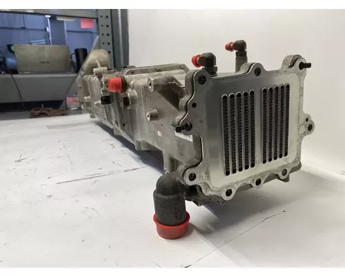 INTERNATIONAL N13 Engine Oil Cooler