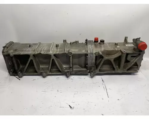INTERNATIONAL N13 Engine Oil Cooler